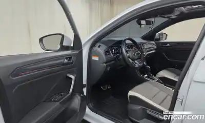 Volkswagen T-Roc 2021 2.0 гидро в Москве № 1197872, миниатюра 10