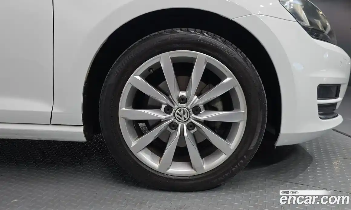Volkswagen Golf 2015 2.0 гидро в Москве № 1197913, фото 5
