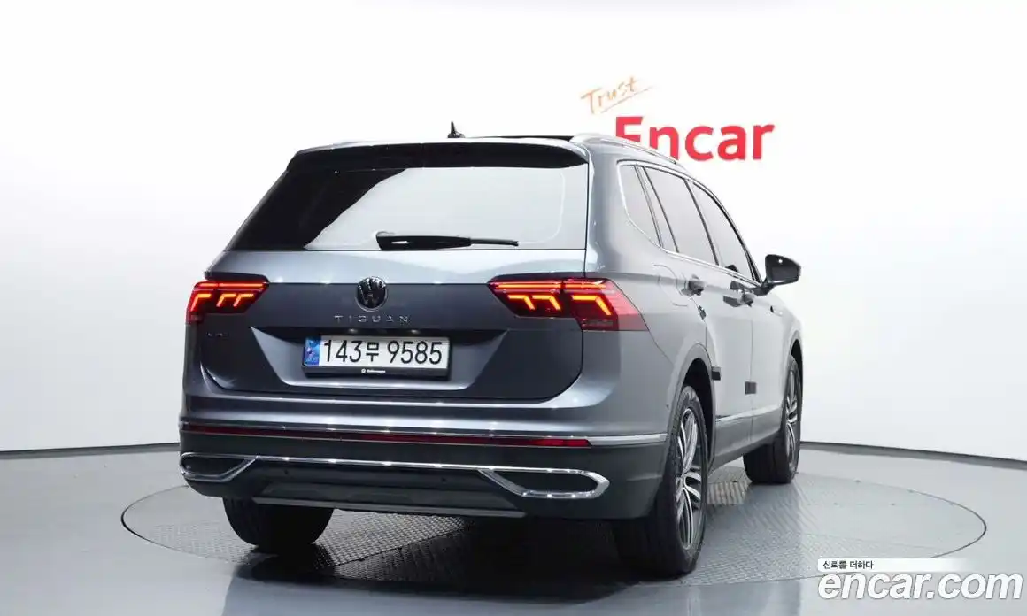 Volkswagen Tiguan 2022 2.0 гидро в Москве № 1197966, фото 4