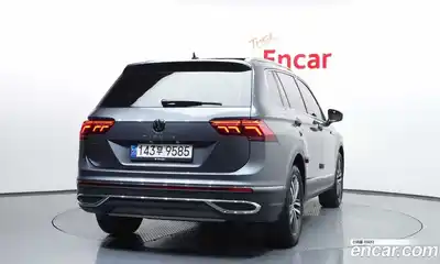 Volkswagen Tiguan 2022 2.0 гидро в Москве № 1197966, миниатюра 4