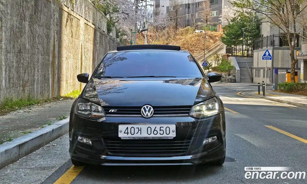 Volkswagen Polo 2016 1.4 гидро в Москве № 1198129, фото 5