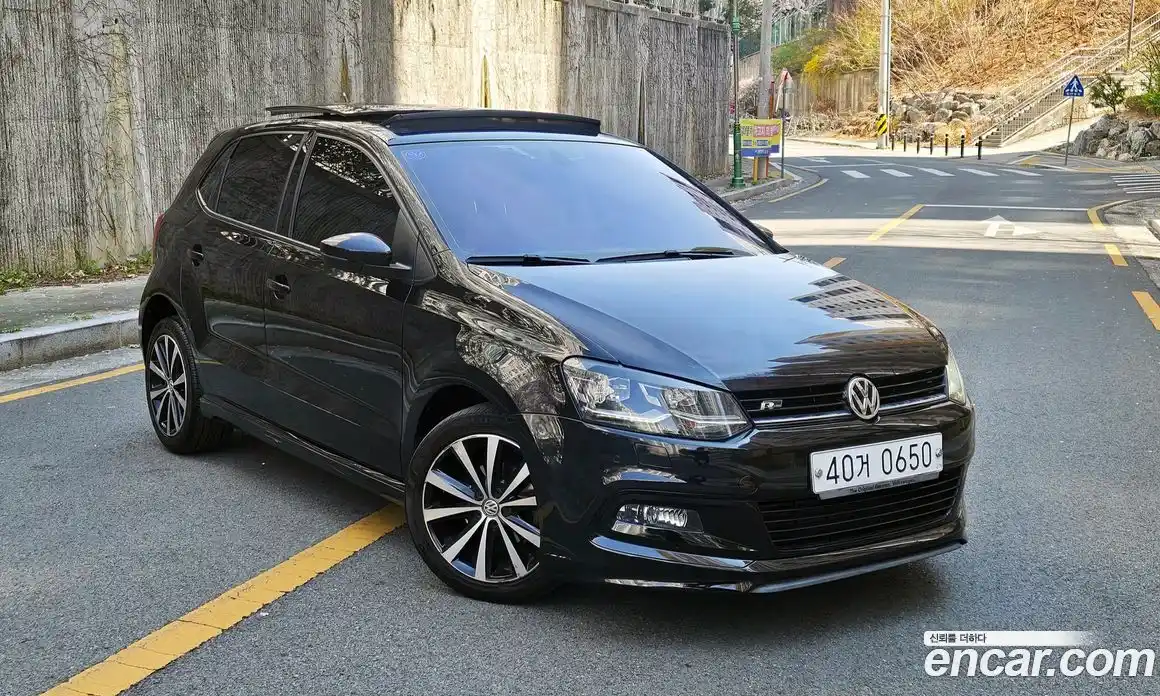 Volkswagen Polo 2016 1.4 гидро в Москве № 1198129, фото 6