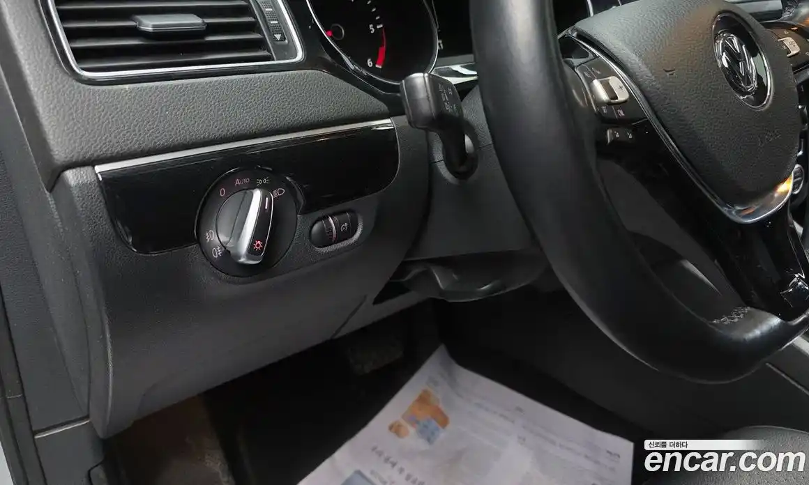 Volkswagen Jetta 2015 2.0 гидро в Москве № 1198249, фото 17