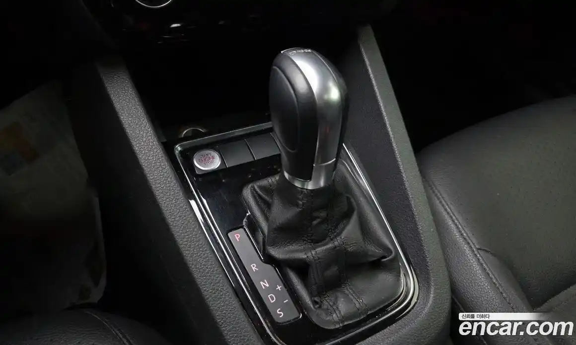Volkswagen Jetta 2015 2.0 гидро в Москве № 1198249, фото 9