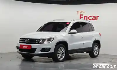 Volkswagen Tiguan, 2015