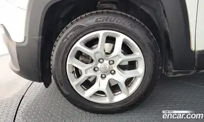 Jeep Renegade 2016 2.4 гидро в Москве № 1198614, миниатюра 5