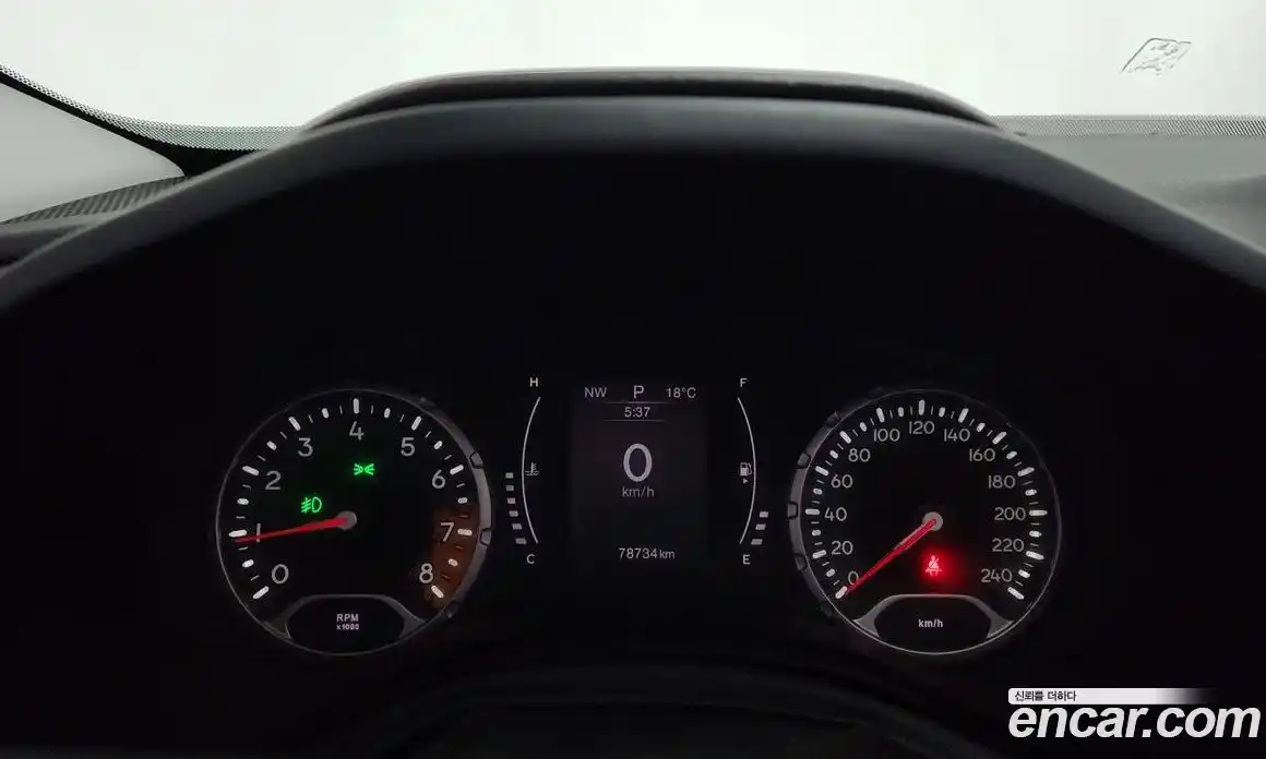 Jeep Renegade 2016 2.4 гидро в Москве № 1198614, фото 8