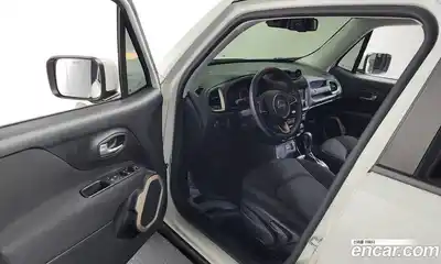 Jeep Renegade 2016 2.4 гидро в Москве № 1198614, миниатюра 10