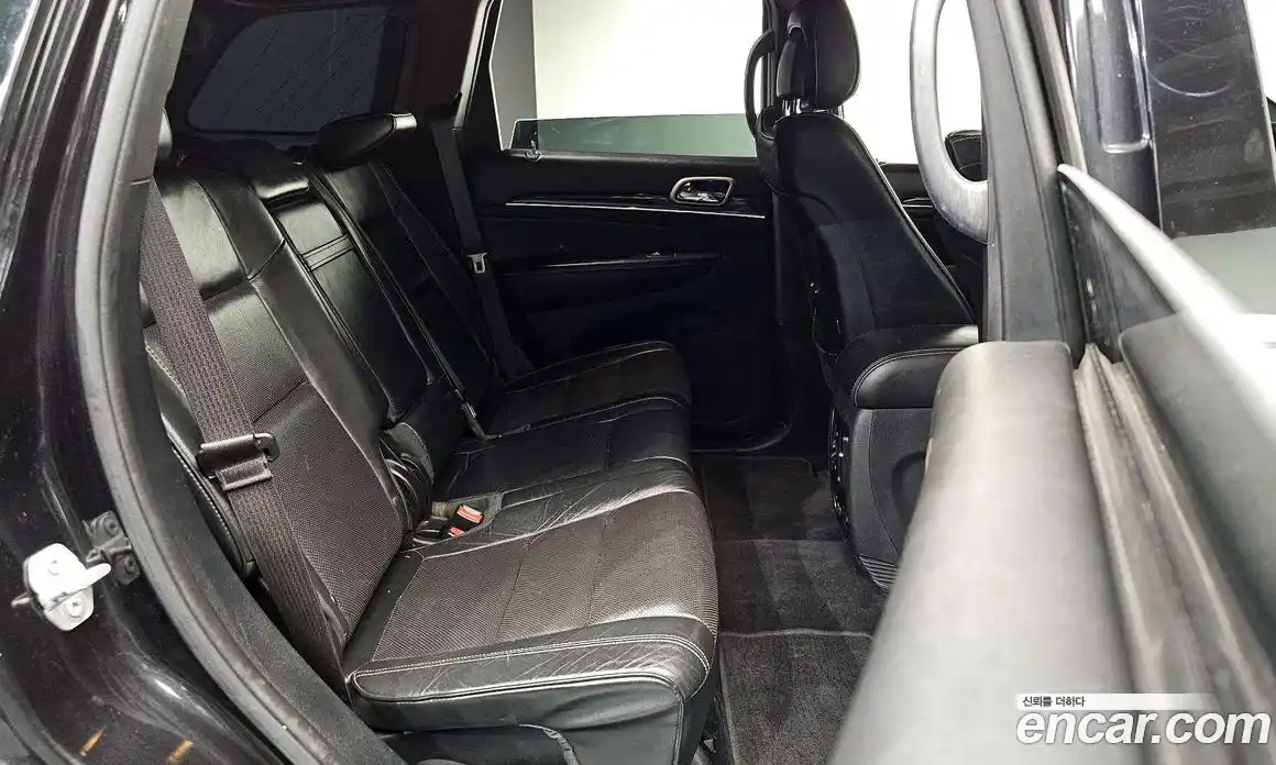 Jeep Cherokee 2016 3.0 гидро в Москве № 1198702, фото 12