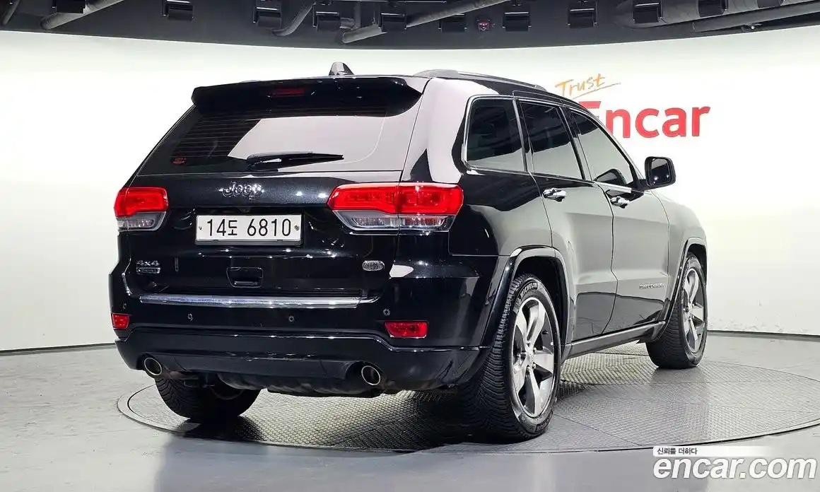Jeep Cherokee 2016 3.0 гидро в Москве № 1198702, фото 2