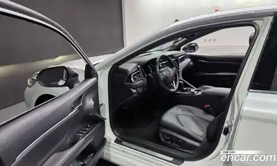 Toyota Camry 2018 2.5 гидро в Москве № 1198851, миниатюра 11