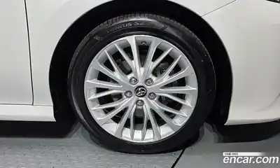 Toyota Camry 2018 2.5 гидро в Москве № 1198851, миниатюра 5