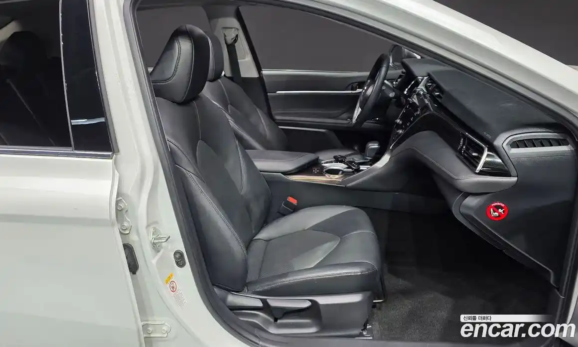 Toyota Camry 2018 2.5 гидро в Москве № 1198851, фото 10