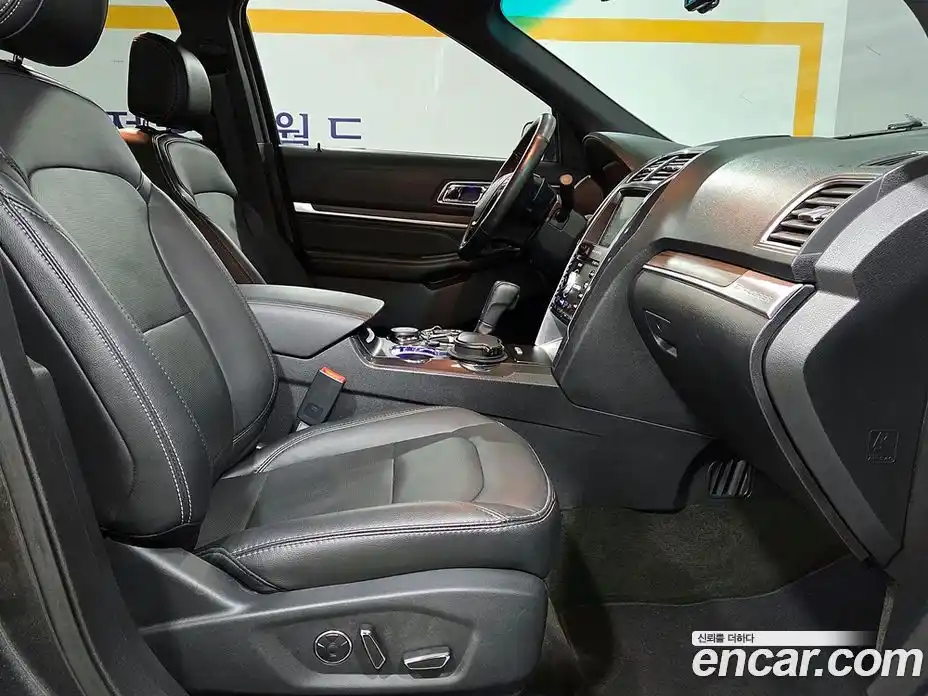 Ford Explorer 2016 2.3 гидро в Москве № 1199367, фото 18