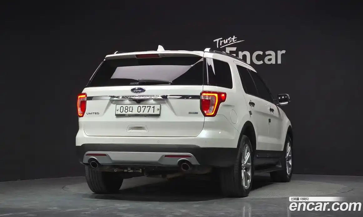 Ford Explorer 2015 2.3 гидро в Москве № 1199424, фото 4