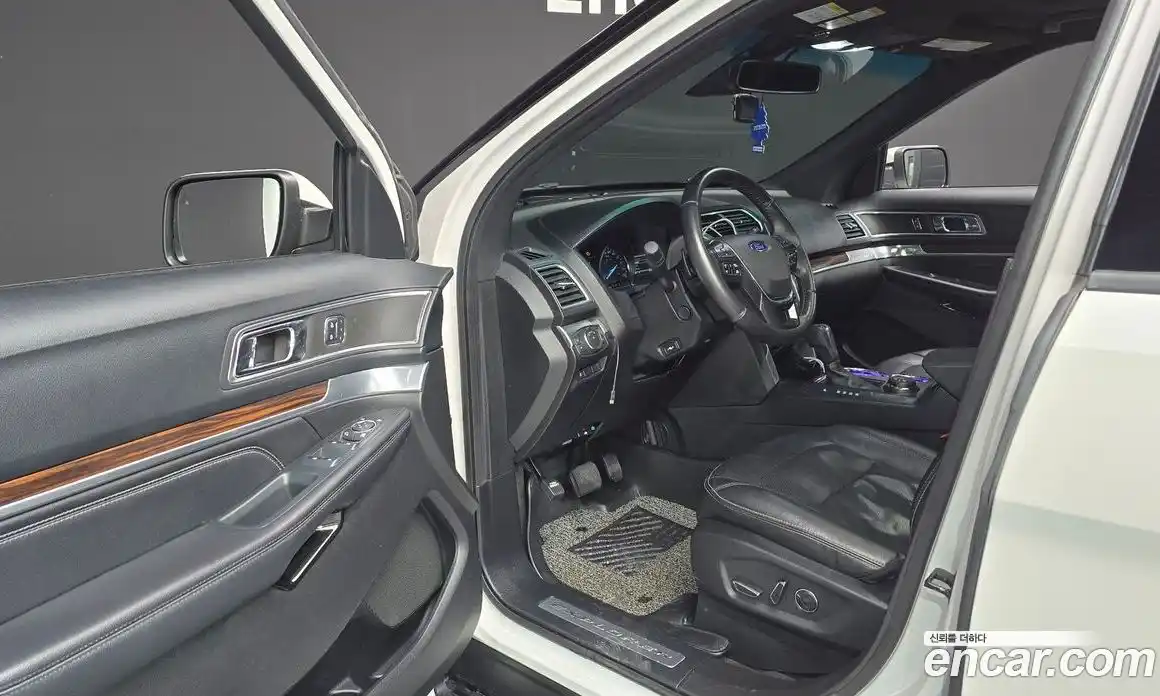 Ford Explorer 2015 2.3 гидро в Москве № 1199424, фото 10