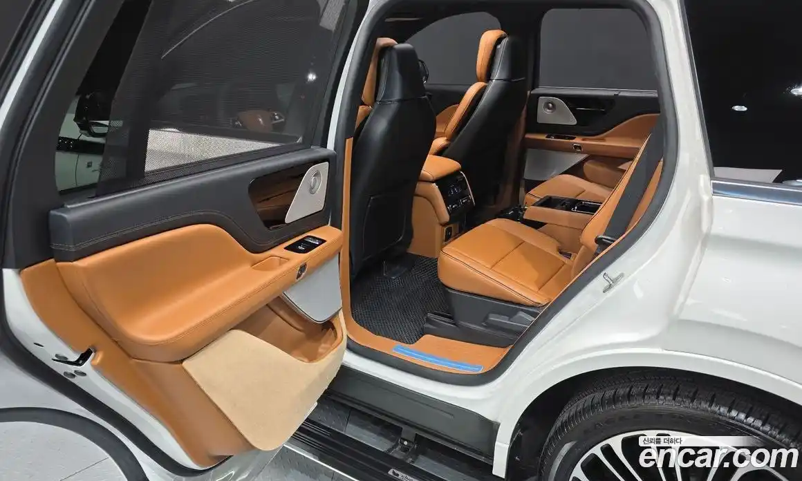 Lincoln Aviator 2025 3.0 гидро в Москве № 1199553, фото 17