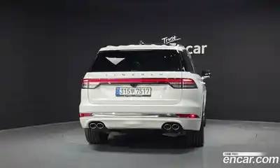 Lincoln Aviator 2025 3.0 гидро в Москве № 1199553, миниатюра 4