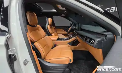 Lincoln Aviator 2025 3.0 гидро в Москве № 1199553, миниатюра 10