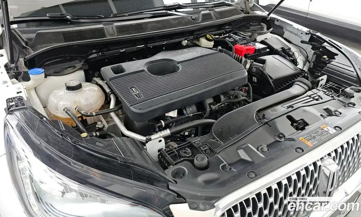 Lincoln Corsair 2022 2.0 гидро в Москве № 1199558, фото 6