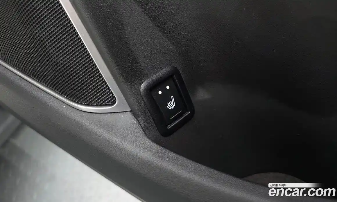 Maserati Levante 2020 3.0 гидро в Москве № 1199687, фото 19