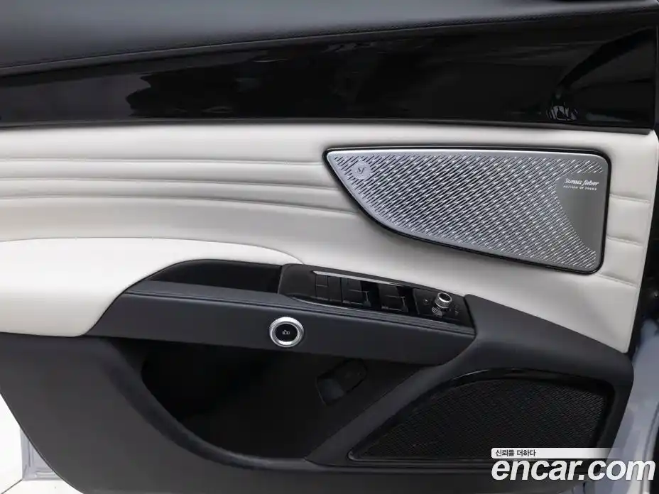 Maserati Grecale 2024 2.0 гидро в Москве № 1199750, фото 15