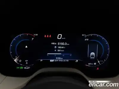 Maserati Grecale 2024 2.0 гидро в Москве № 1199750, миниатюра 8