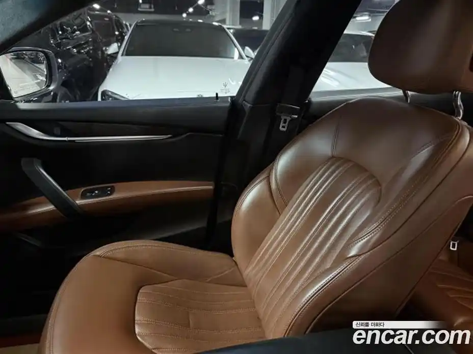 Maserati Ghibli 2015 3.0 гидро в Москве № 1199778, фото 9