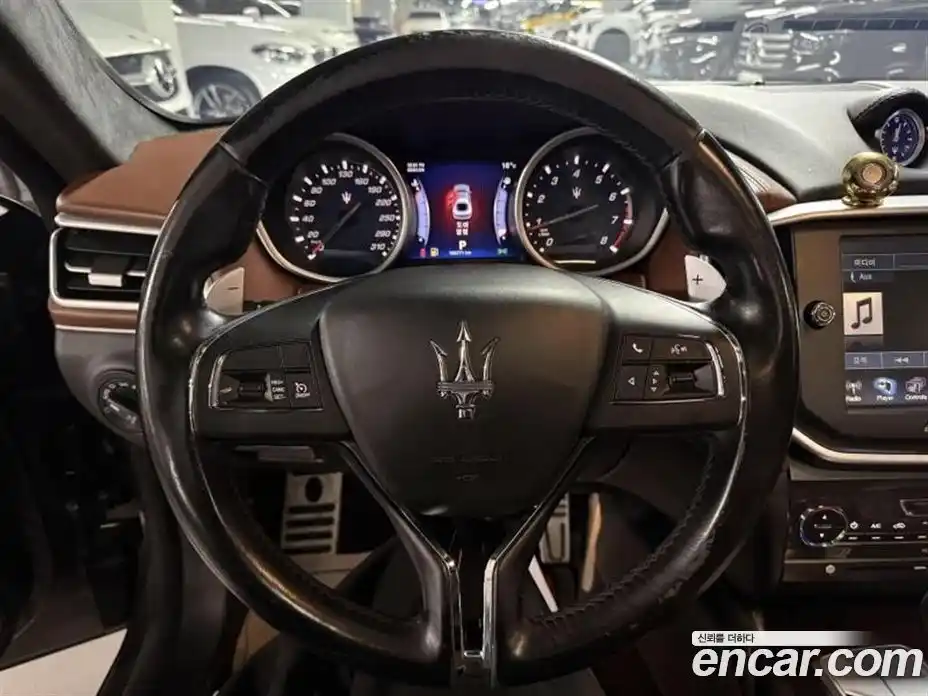 Maserati Ghibli 2015 3.0 гидро в Москве № 1199778, фото 10