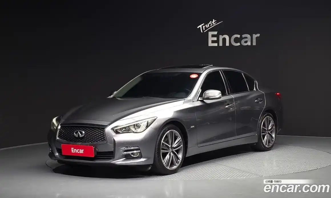 Infiniti Q50 2016 2.1 гидро в Москве № 1199941, фото 1