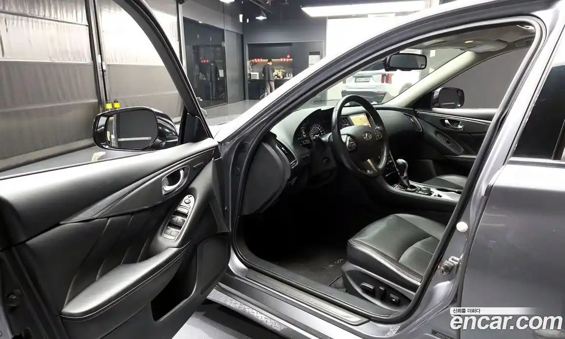 Infiniti Q50 2016 2.1 гидро в Москве № 1199941, фото 10