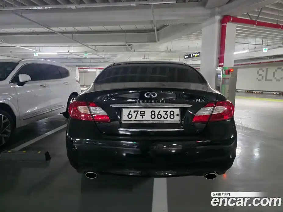 Infiniti M 2010 3.7 гидро в Москве № 1200008, фото 4