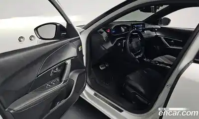 Peugeot 2008 2023 1.5 гидро в Москве № 1200042, миниатюра 10