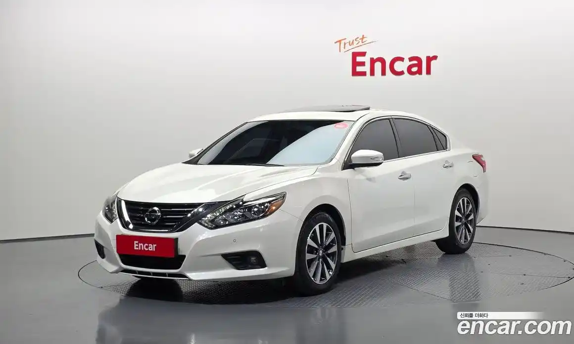 Nissan Altima 2016 2.5 гидро в Москве № 1200176, фото 1