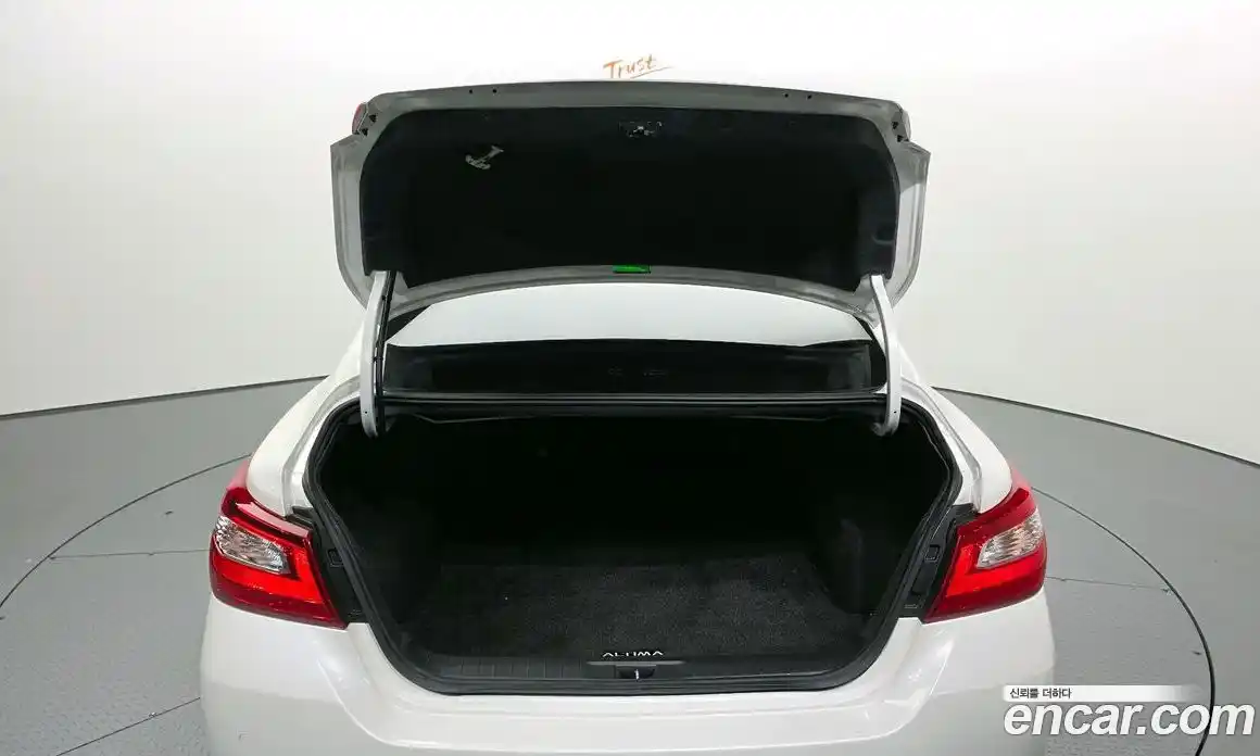 Nissan Altima 2016 2.5 гидро в Москве № 1200176, фото 20