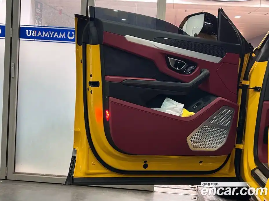 Lamborghini Urus 2021 4.0 гидро в Москве № 1200270, фото 16