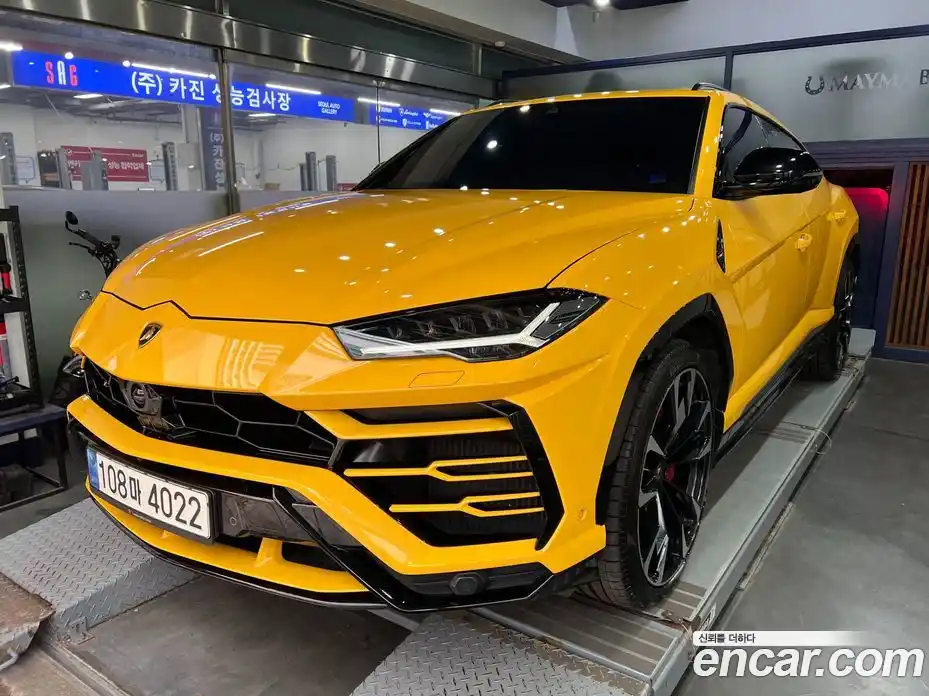 Lamborghini Urus 2021 4.0 гидро в Москве № 1200270, фото 2