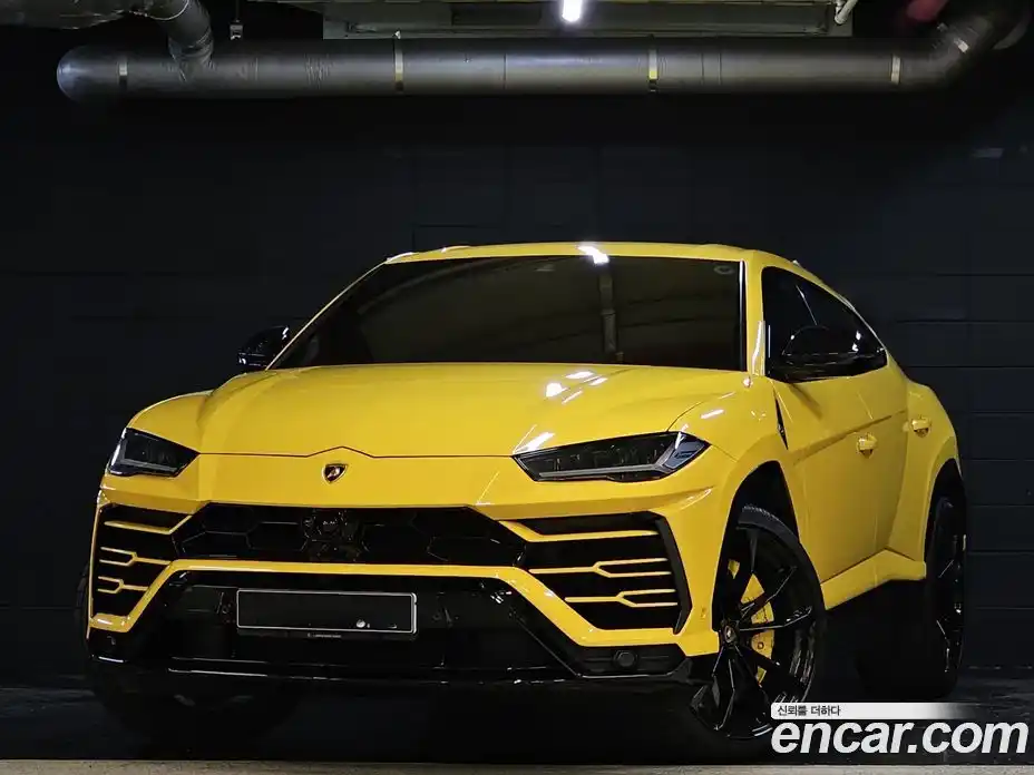 Lamborghini Urus 2021 4.0 гидро в Москве № 1200294, фото 1
