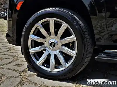 Cadillac Escalade 2021 6.2 гидро в Москве № 1200344, миниатюра 5