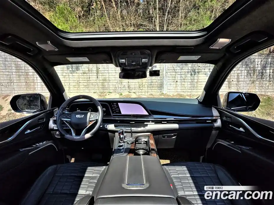 Cadillac Escalade 2021 6.2 гидро в Москве № 1200344, фото 7