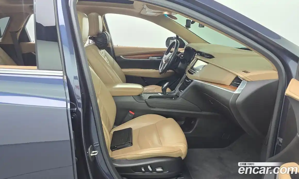 Cadillac XT5 2019 3.6 гидро в Москве № 1200363, фото 11