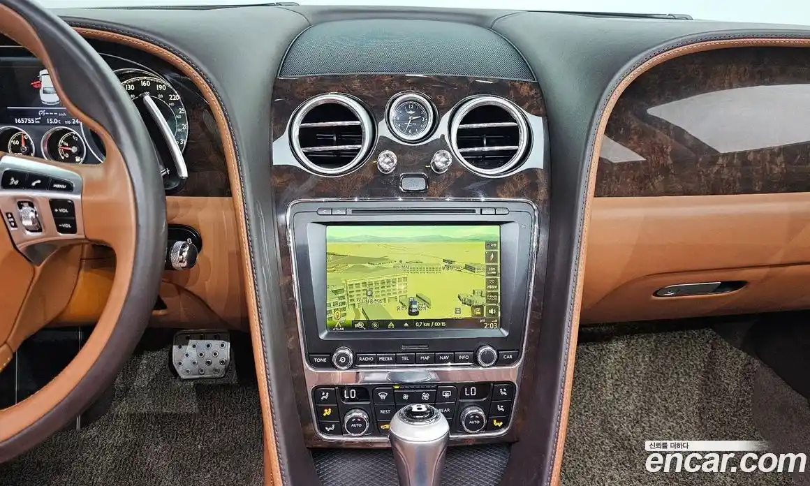 Bentley Flying Spur 2018 4.0 гидро в Москве № 1200401, фото 15