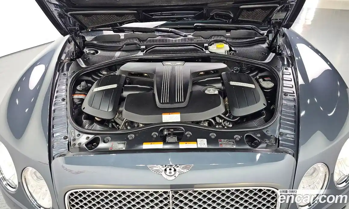 Bentley Flying Spur 2018 4.0 гидро в Москве № 1200401, фото 6