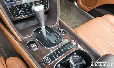 Bentley Flying Spur 2018 4.0 гидро в Москве № 1200401, миниатюра 9