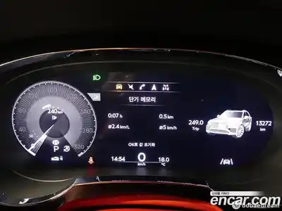 Bentley Bentayga 2023 4.0 гидро в Москве № 1200410, миниатюра 6