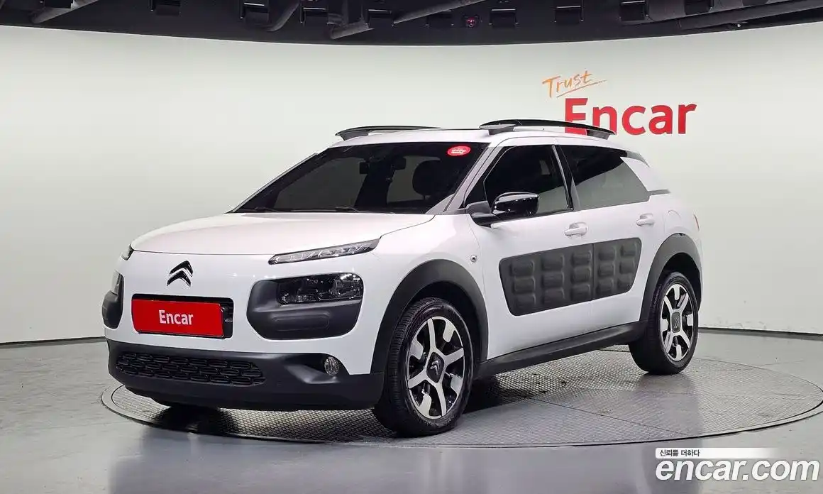 Citroen C4 Cactus 2017 1.6 гидро в Москве № 1200514, фото 1