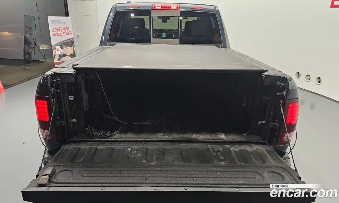 Dodge Ram Pick Up 2017 5.7 гидро в Москве № 1200560, фото 20