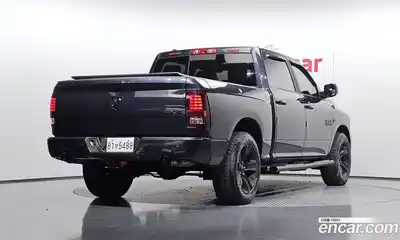 Dodge Ram Pick Up 2017 5.7 гидро в Москве № 1200560, миниатюра 2