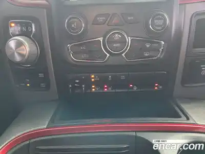 Dodge Ram Pick Up 2016 5.7 гидро в Москве № 1200579, миниатюра 9