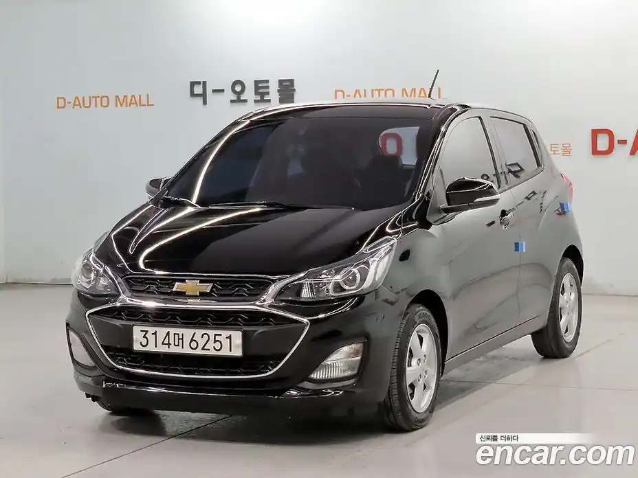 Chevrolet Spark 2019 1.0 гидро в Москве, фото 1